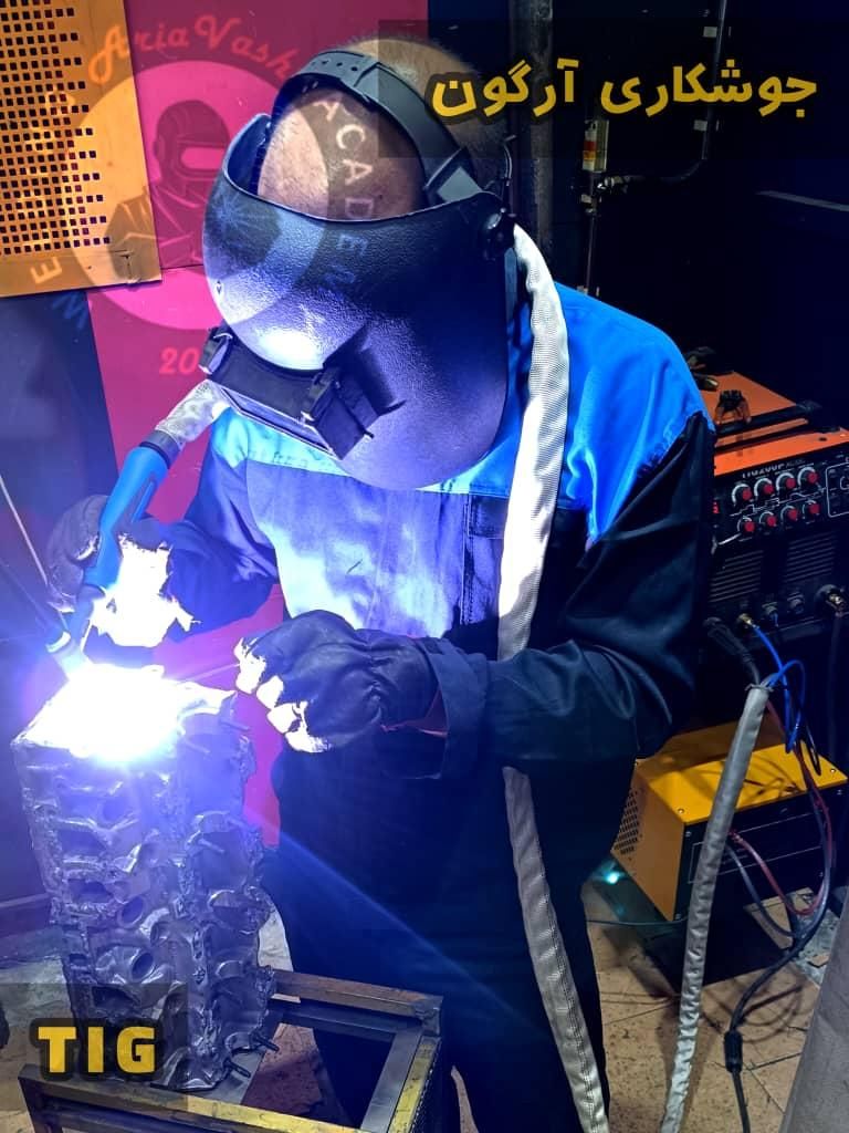 آموزش غواصی صنعتی جوش زیرآب آرگون برق Co2 تراشکاری|خدمات آموزشی|کرمانشاه, |دیوار
