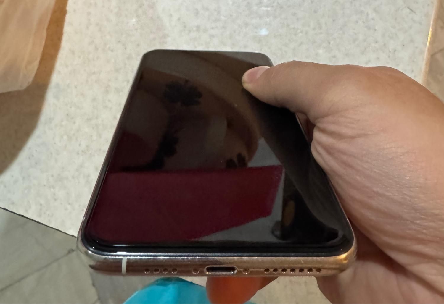 اپل iPhone 11 Pro Max با حافظهٔ ۲۵۶ تمییز|موبایل|تهران, پاسداران|دیوار