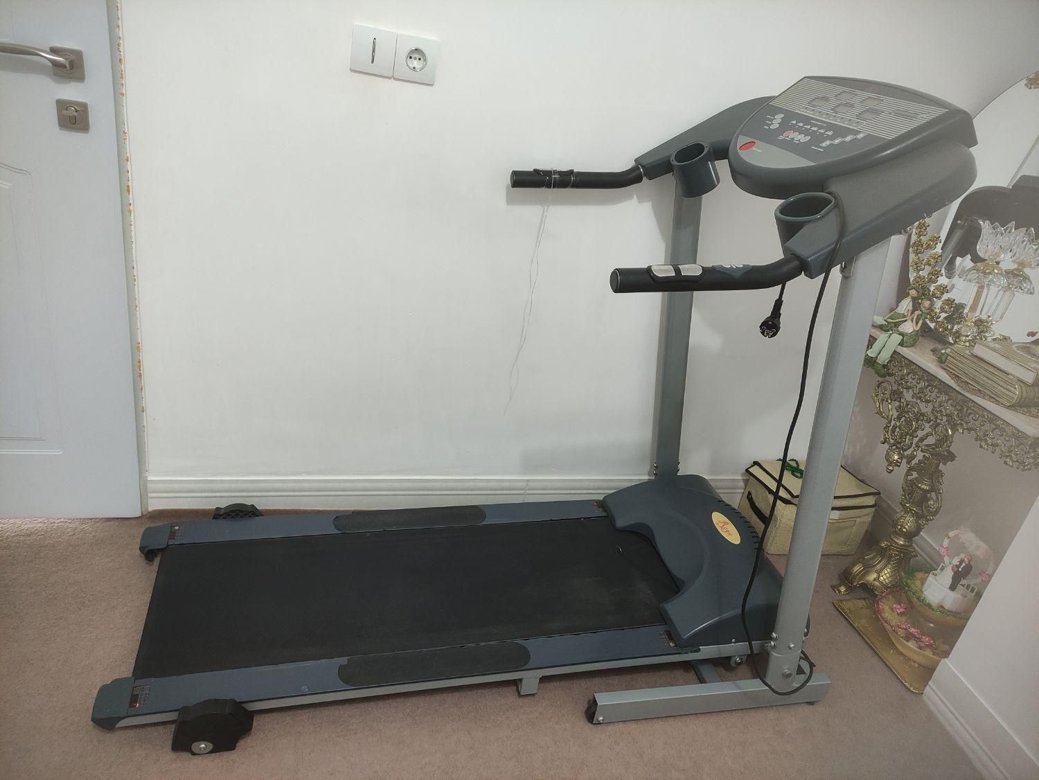 تردمیل|تجهیزات ورزشی|نجف‌آباد, امام خمینی|دیوار