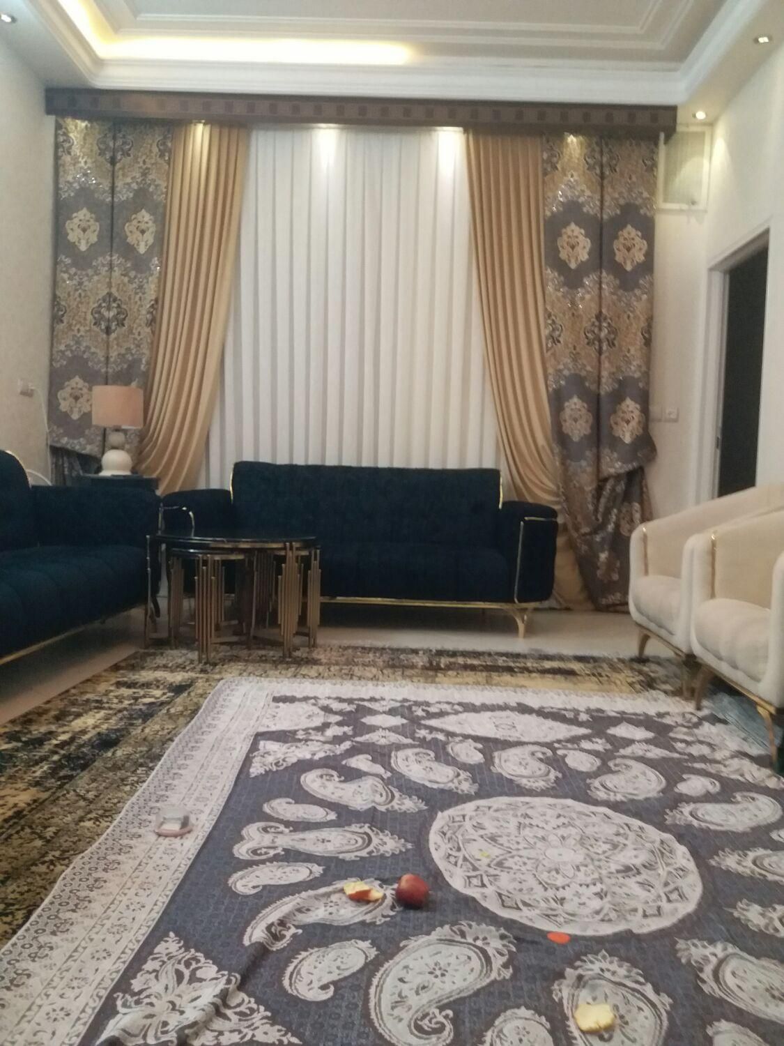 خانه ویلایی جنوبی در سه طبقه|فروش خانه و ویلا|قم, انسجام|دیوار