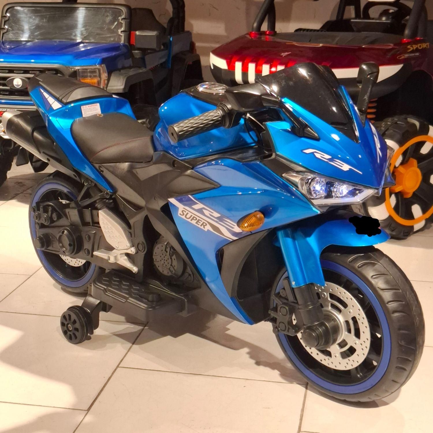 موتورشارژی R3 دسته گازی پدال ترمز سایزبزرگ|اسباب‌بازی بچه|مشهد, سناباد|دیوار