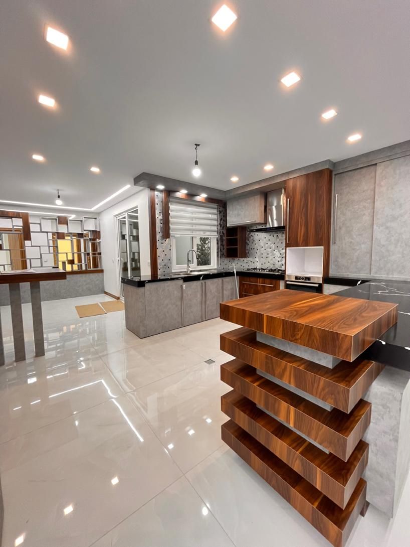 ۲۱۰ متری تاپ لوکیشن نیاوران/زیر قیمت سرمایه گذاری/|فروش آپارتمان|تهران, نیاوران|دیوار