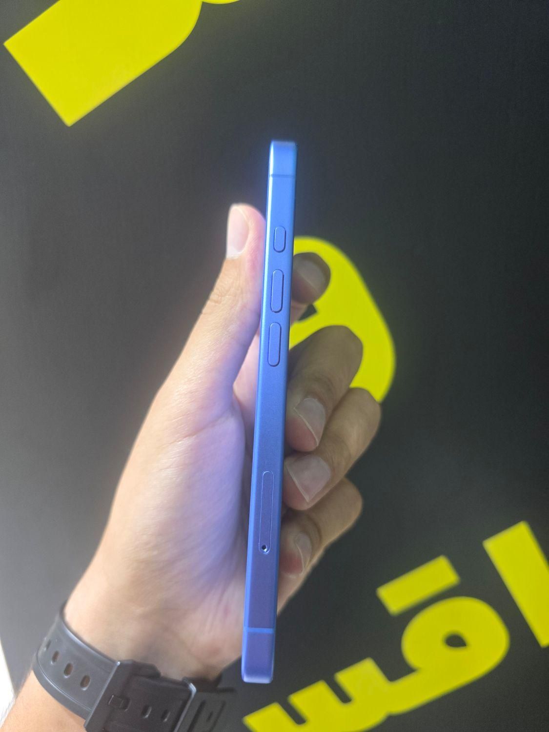 IPhone 16 normal|موبایل|کرج, برغان|دیوار