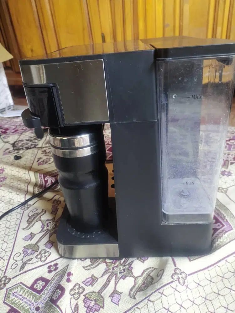 دستگاه اسپرسوساز حرفه ای ( برند فوما)کم کارکرد|قوری، کتری، قهوه‌ساز دستی|رشت, گلسار|دیوار