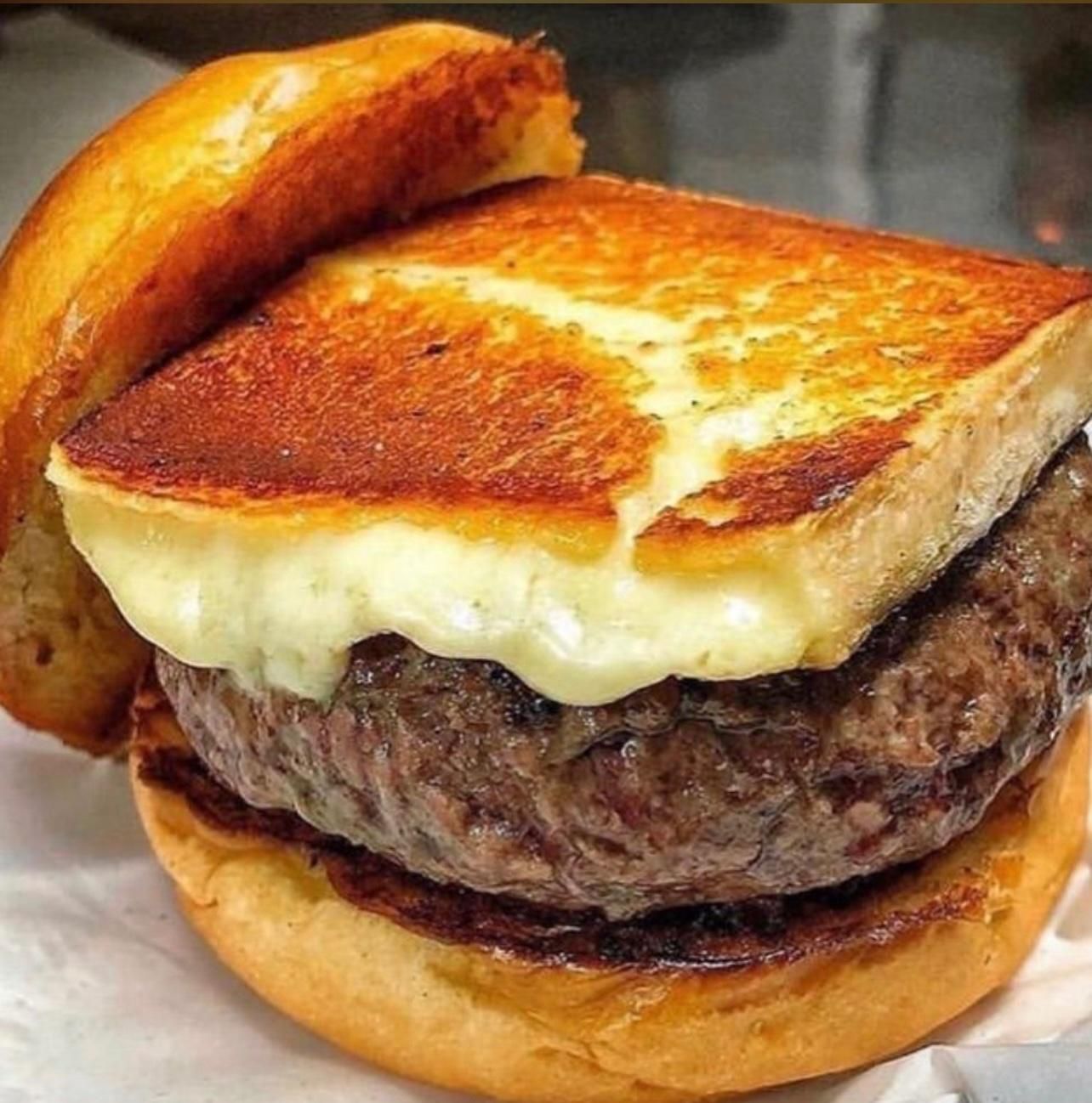 مغازه بر اصلی تجریش ۳۰ متر فست فود *پرتردد*|اجارهٔ مغازه و غرفه|تهران, تجریش|دیوار