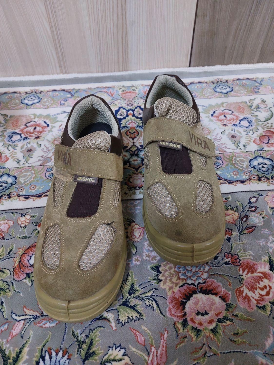 کفش کار نو با کارتن سایز ۴۲|کیف، کفش، کمربند|ری, صفاییه (چشمه علی)|دیوار