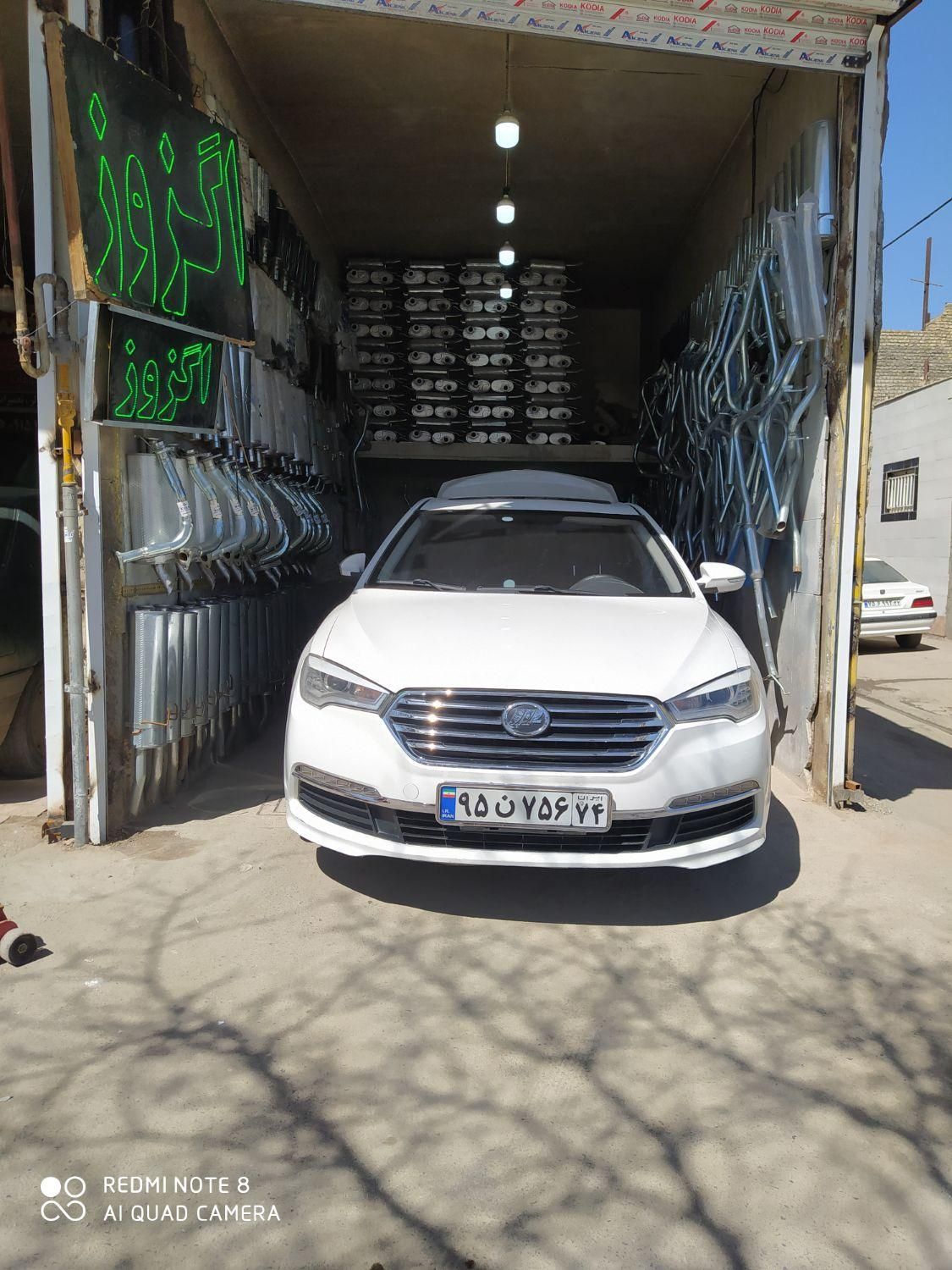 دنیای اگزوز. ایرانی. خارجی|قطعات یدکی و لوازم جانبی|مشهد, رسالت|دیوار