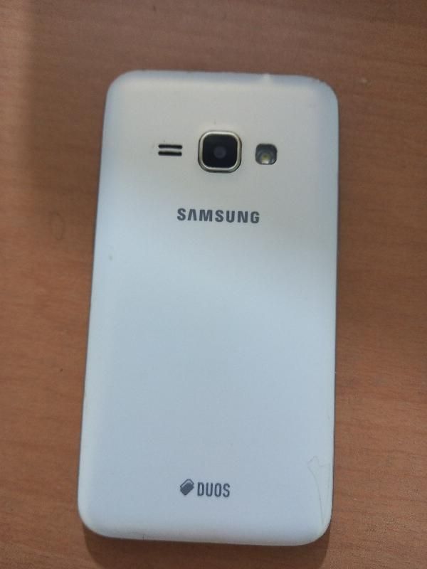 سامسونگ Galaxy J1 با حافظهٔ ۸ گیگابایت|موبایل|تهران, صادقیه|دیوار