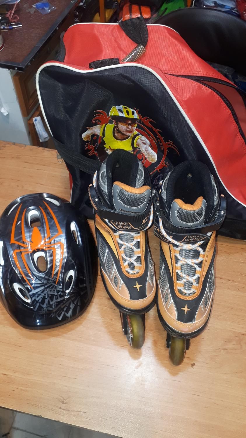 کفش اسکیت وملزومات|دوچرخه، اسکیت، اسکوتر|مرند, |دیوار