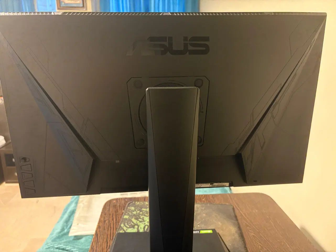مانیتور asus مدل vg248qr|قطعات و لوازم جانبی رایانه|تهران, مهران (سیدخندان)|دیوار