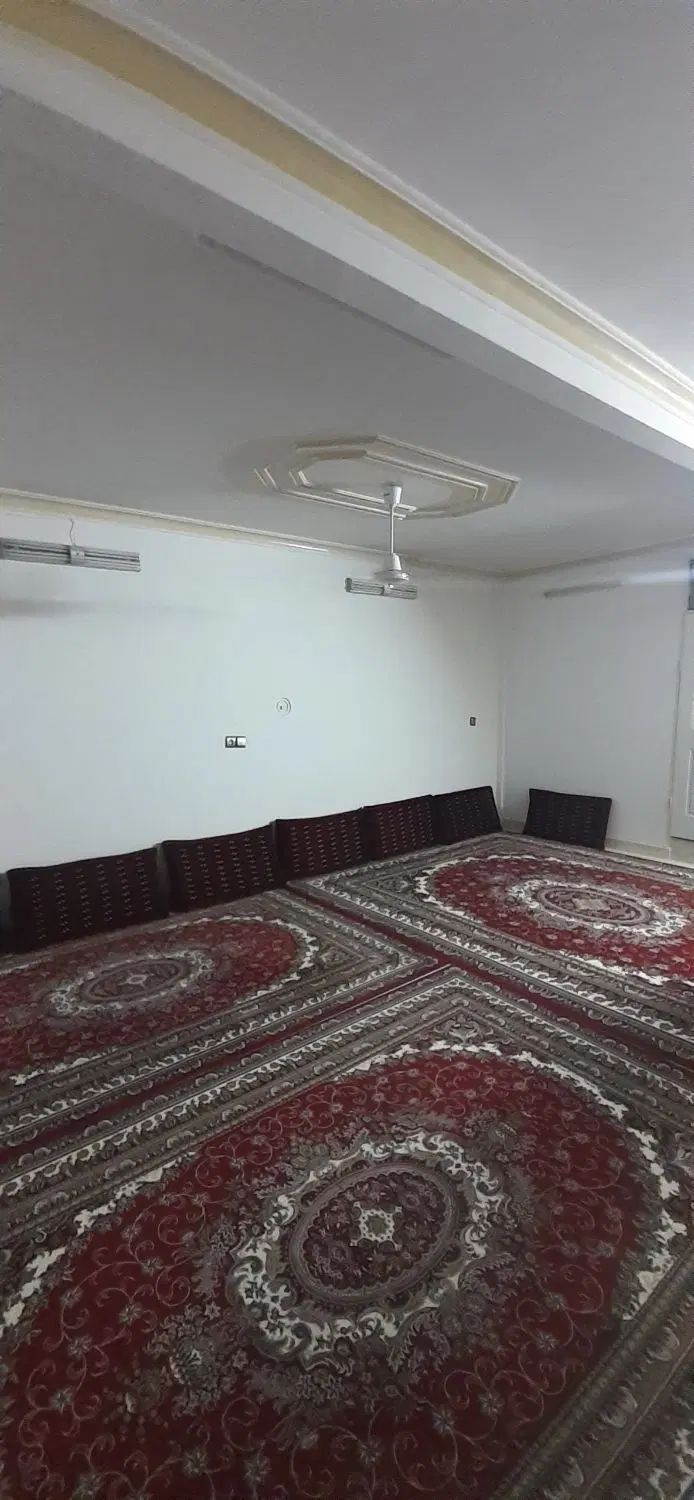 ویلای هم کف .۱۲۰ متری شیک و آشپزخانه بزرگ دو خواب|اجارهٔ خانه و ویلا|مشهد, خرمشهر|دیوار