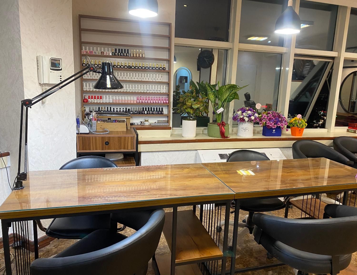 استخدام و اجاره در سالن زیبایی در جنت اباد|استخدام درمانی، زیبایی، بهداشتی|تهران, جنت‌آباد جنوبی|دیوار