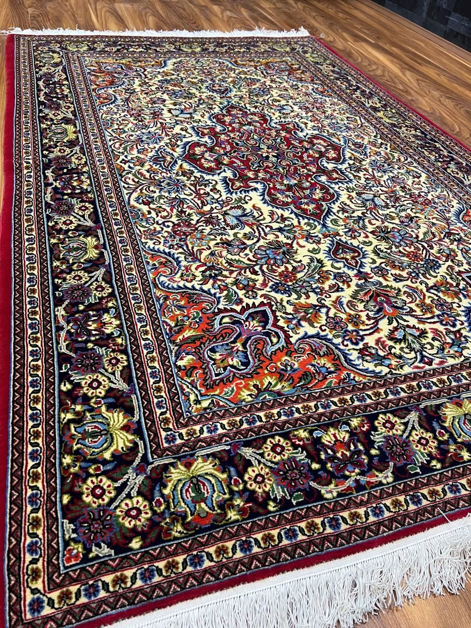 یک تخته قالیچه سه متری کرک قم ریز بافت|فرش|تهران, بازار|دیوار