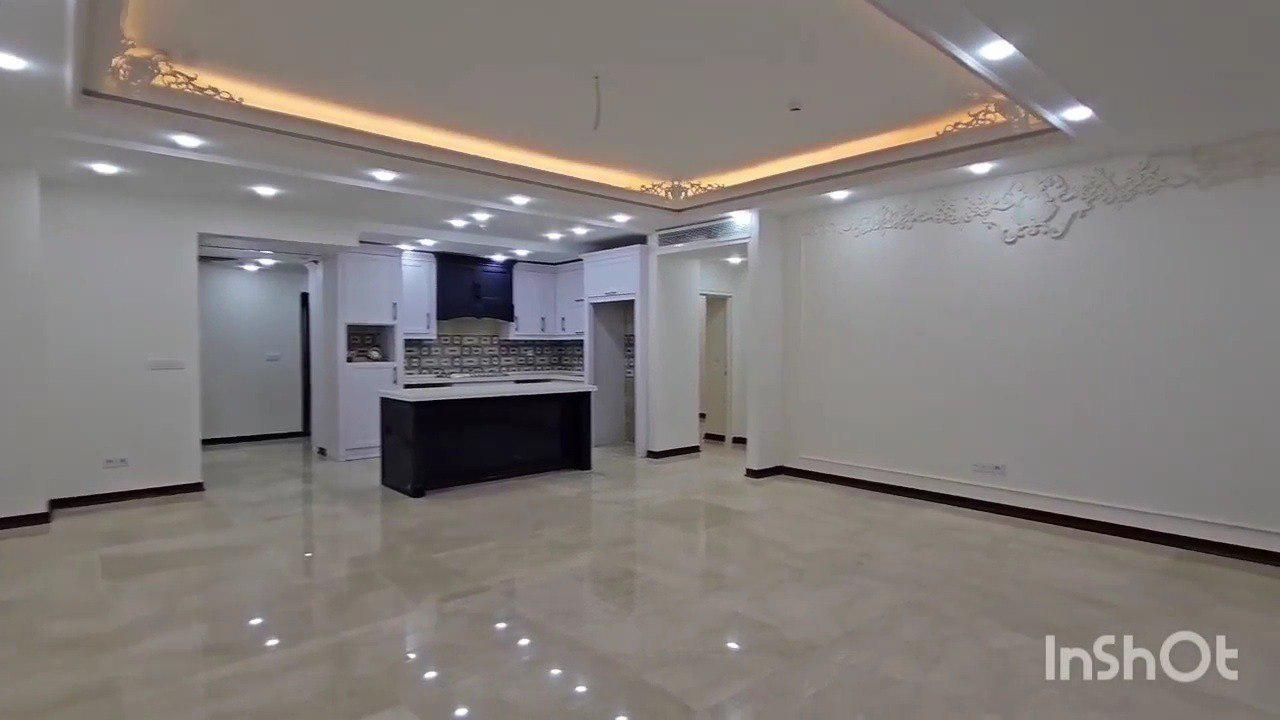 واحد۱۲۰متری/فول امکانات/سنددار/ دریاچه چیتگر|فروش آپارتمان|تهران, چیتگر جنوبی|دیوار