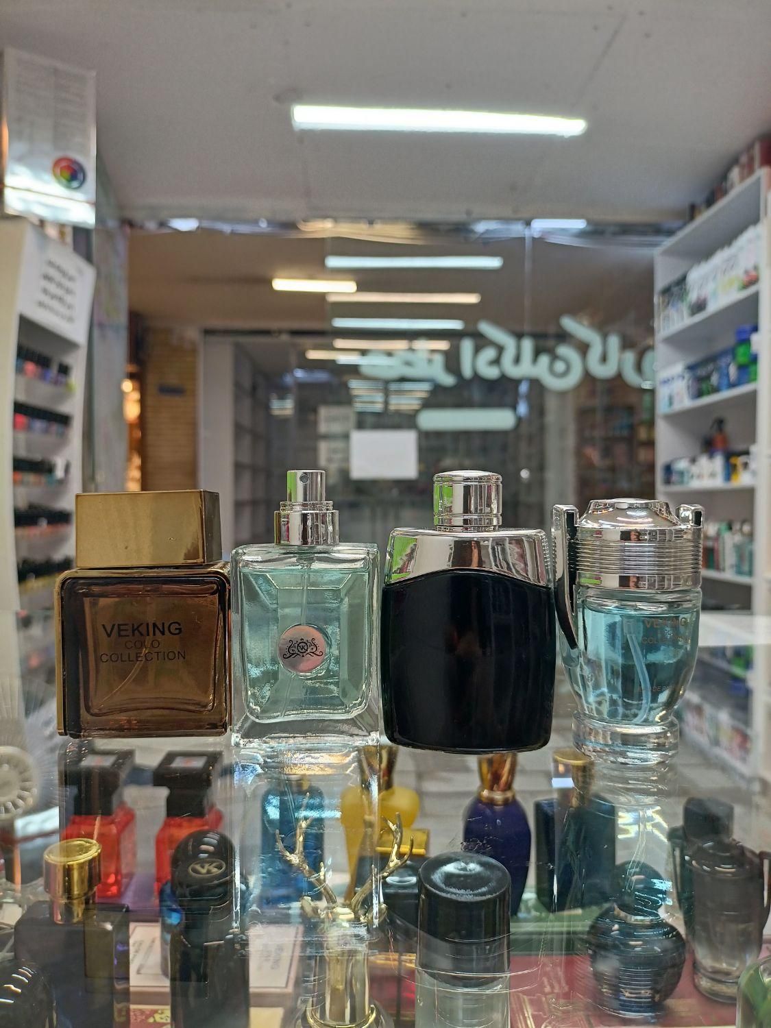 عطر مردانه۹۰۰ تومان(۴عدد)|آرایشی، بهداشتی، درمانی|اصفهان, آبشار|دیوار