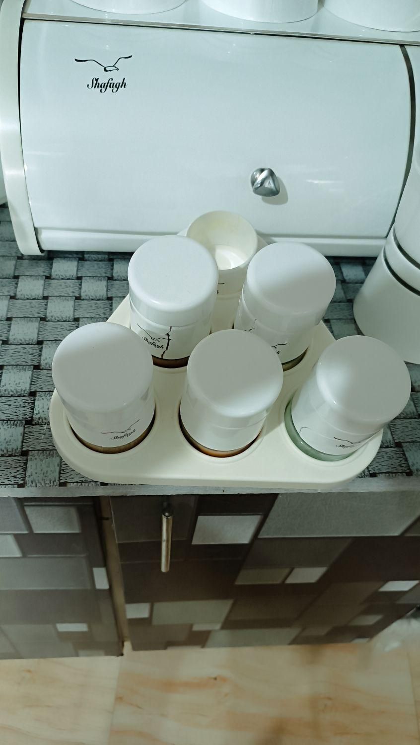 سرویس اورانوس|ظروف سرو و پذیرایی|تربت‌حیدریه, حاجی یار‎|دیوار