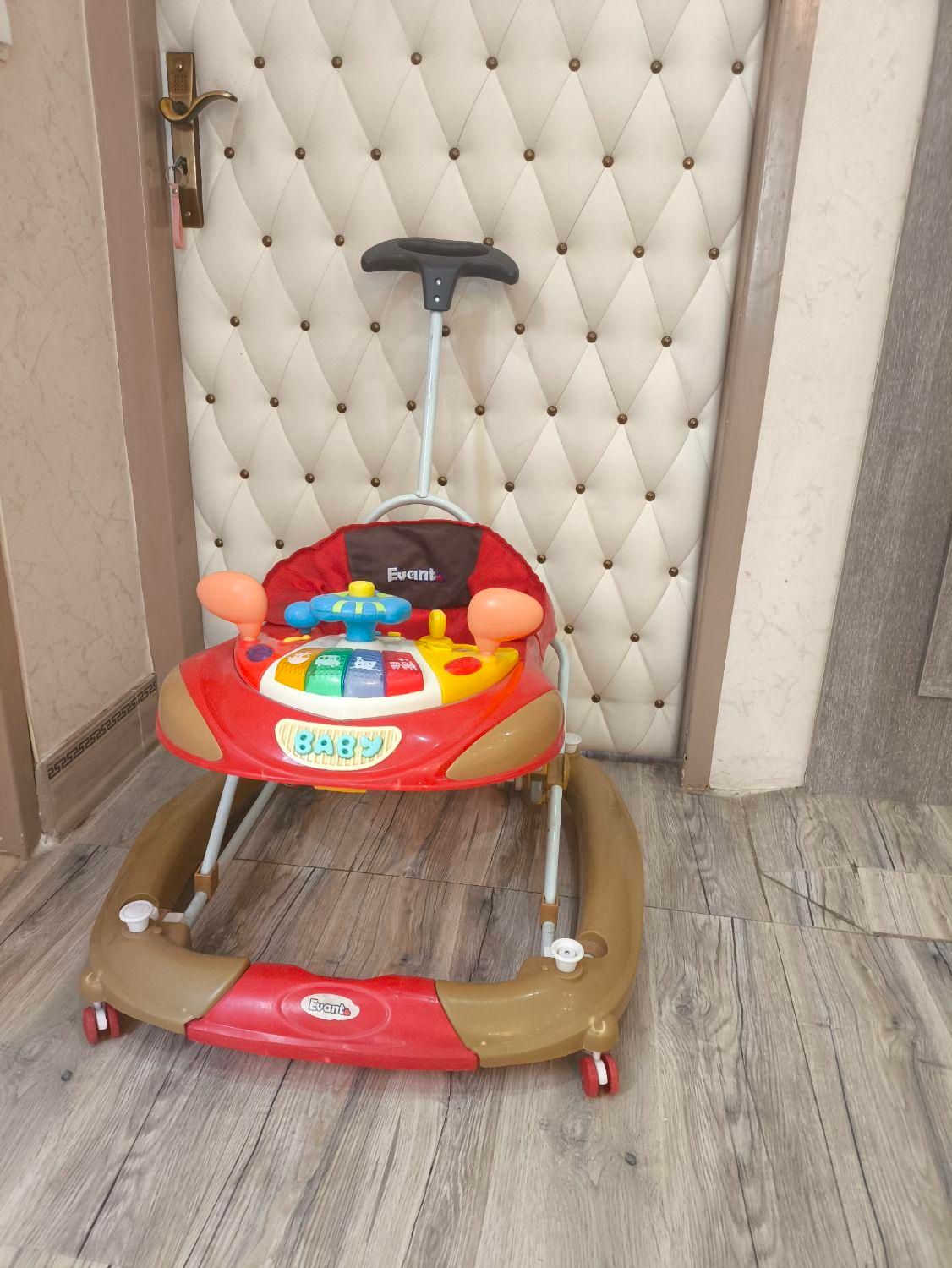 روروک سه کاره هم لالایی هم رورورک هم واکر|اسباب و اثاث بچه|اصفهان, پوریای ولی|دیوار