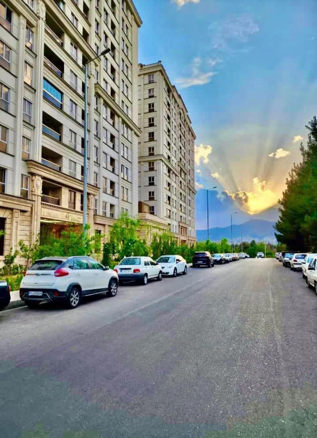 ۱۰۳متر/۱تیرو‌چند نشان/نقشه نقلی و دلباز/گل طبقات|فروش آپارتمان|تهران, پاسداران|دیوار