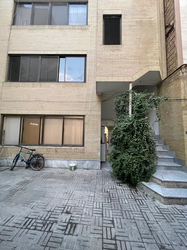 ۱۰۰متر/بلوار رضا/مناسب سرمایه گذار /قبل بعثت|فروش آپارتمان|مشهد, احمدآباد|دیوار