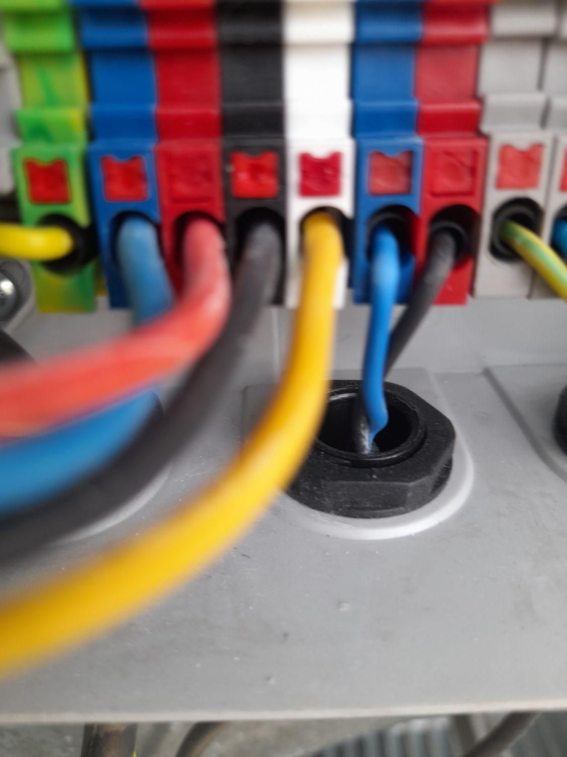 برقکارسیار|خدمات پیشه و مهارت|ایلام, |دیوار