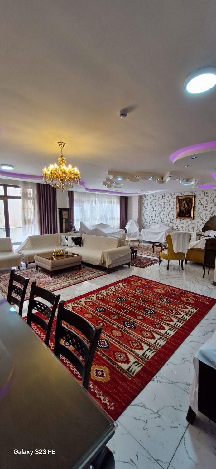 آپارتمان ۲۰۲ متری/۳ خواب/گودال چشمه|فروش آپارتمان|شهرکرد, |دیوار