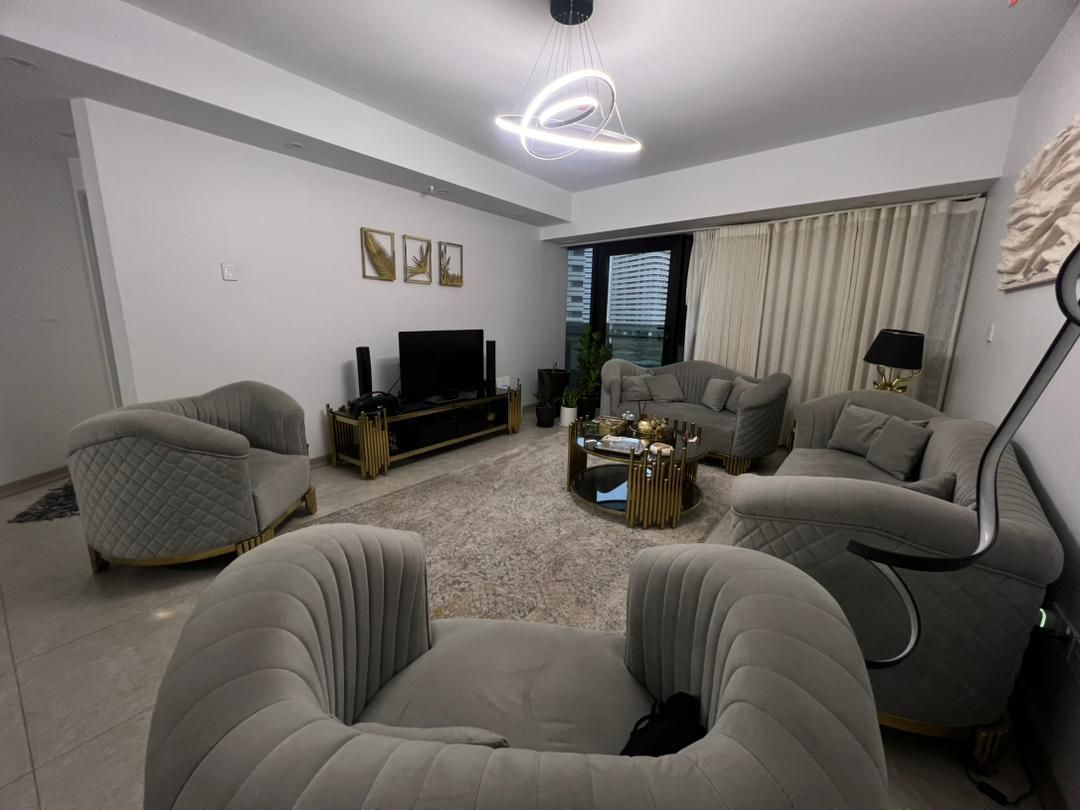 آپارتمان ۸۲متری/تک خواب/برج برند(الماس شیشه ای)|فروش آپارتمان|تهران, دریاچه شهدای خلیج فارس|دیوار