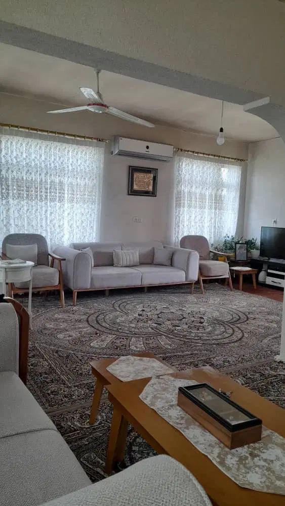 ملک کلنگی ۲۵۰متر زمین ۸۰متر بنا زیر ساختمان خالی|فروش زمین و ملک کلنگی|نشتارود, |دیوار