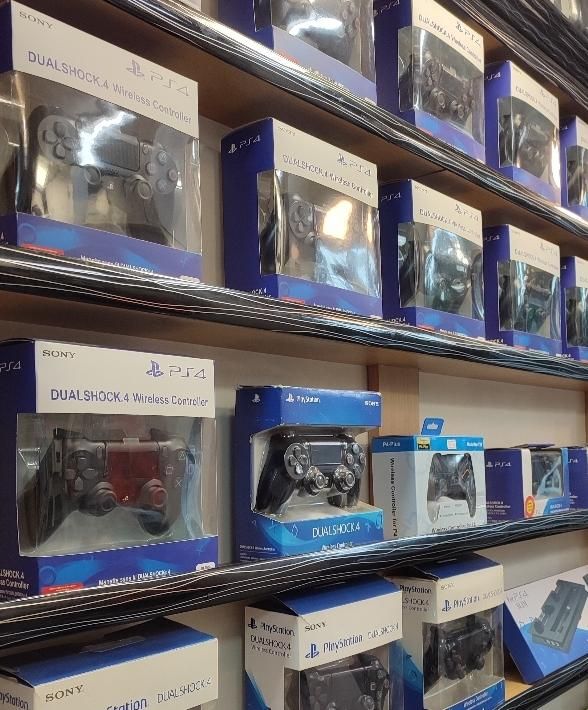 دسته Ps4 Ps5 Xbox PC|کنسول، بازی ویدئویی و آنلاین|لاهیجان, شیشه گران|دیوار
