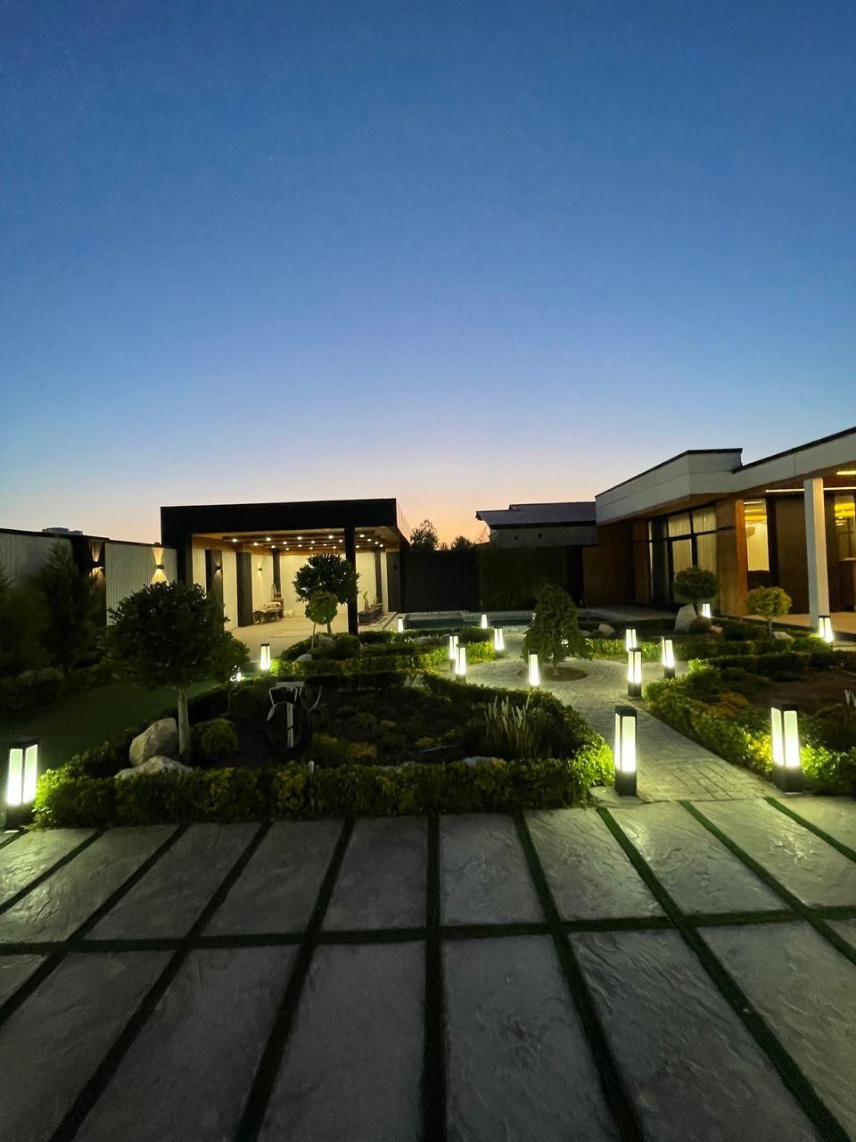 ۵۰۰متر ویلا مدرن شهرکی تهراندشت سرخاب چناران|فروش خانه و ویلا|کرج, فاز ۱ مهرشهر|دیوار