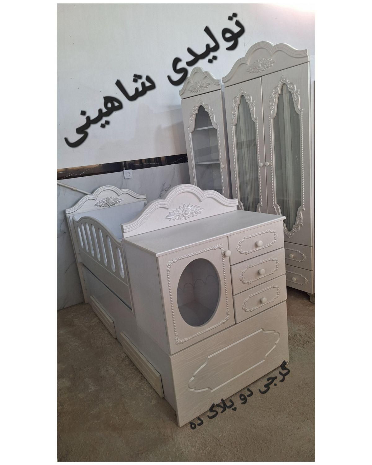 مدل گل پنج پر سرویس چوب نوزاد سیسمونی|تخت و صندلی بچه|مشهد, خواجه ربیع|دیوار