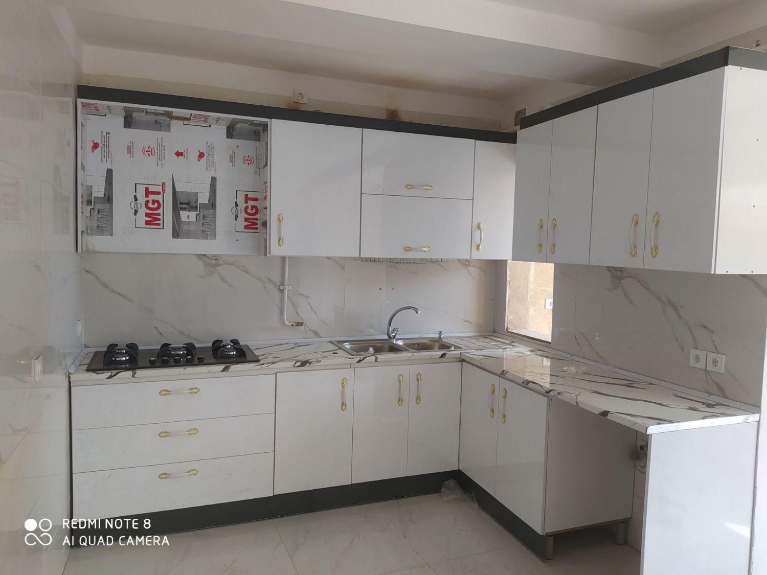 کابینت چوب رنگ کبریتی|مصالح و تجهیزات ساختمان|گرگان, |دیوار