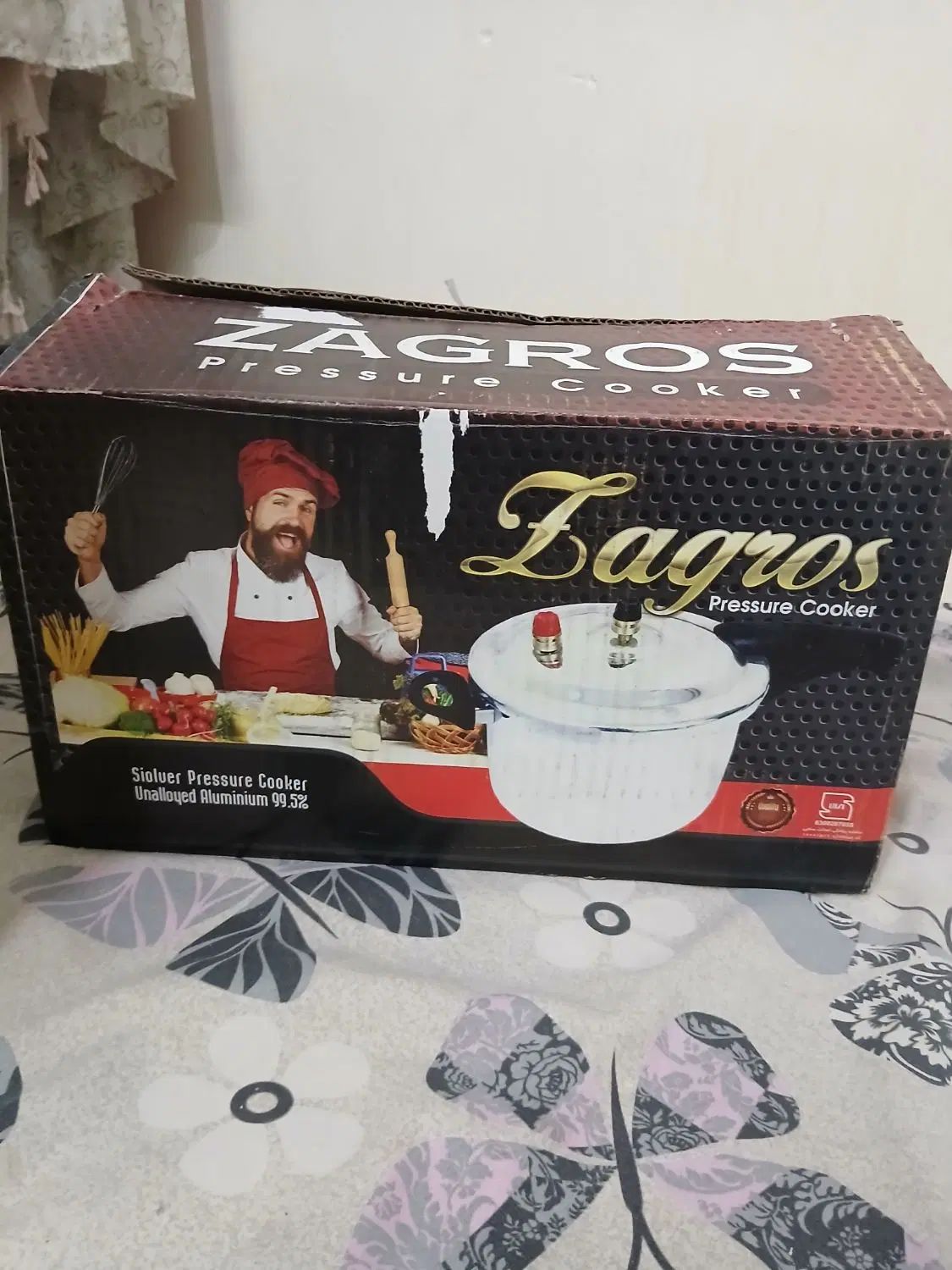 زودپز|ظروف پخت‌وپز|اصفهان, پرتمان|دیوار