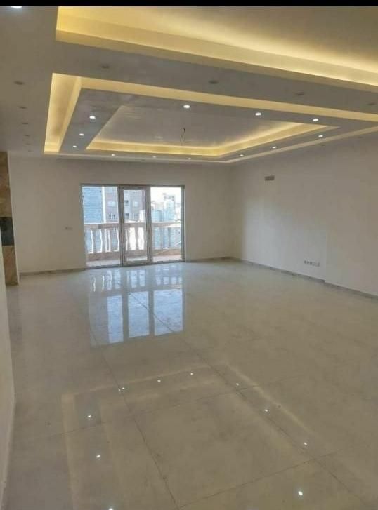 تک واحدی/ ۲۵۰ متری/ ۴ خواب لاکچری/استخردار|فروش آپارتمان|دورود, |دیوار