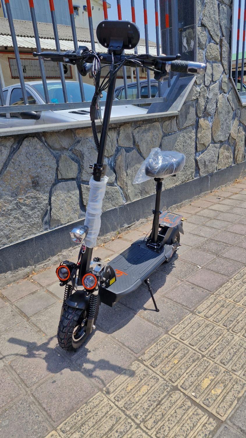 اسکوتر بچه|دوچرخه، اسکیت، اسکوتر|رشت, فلسطین|دیوار