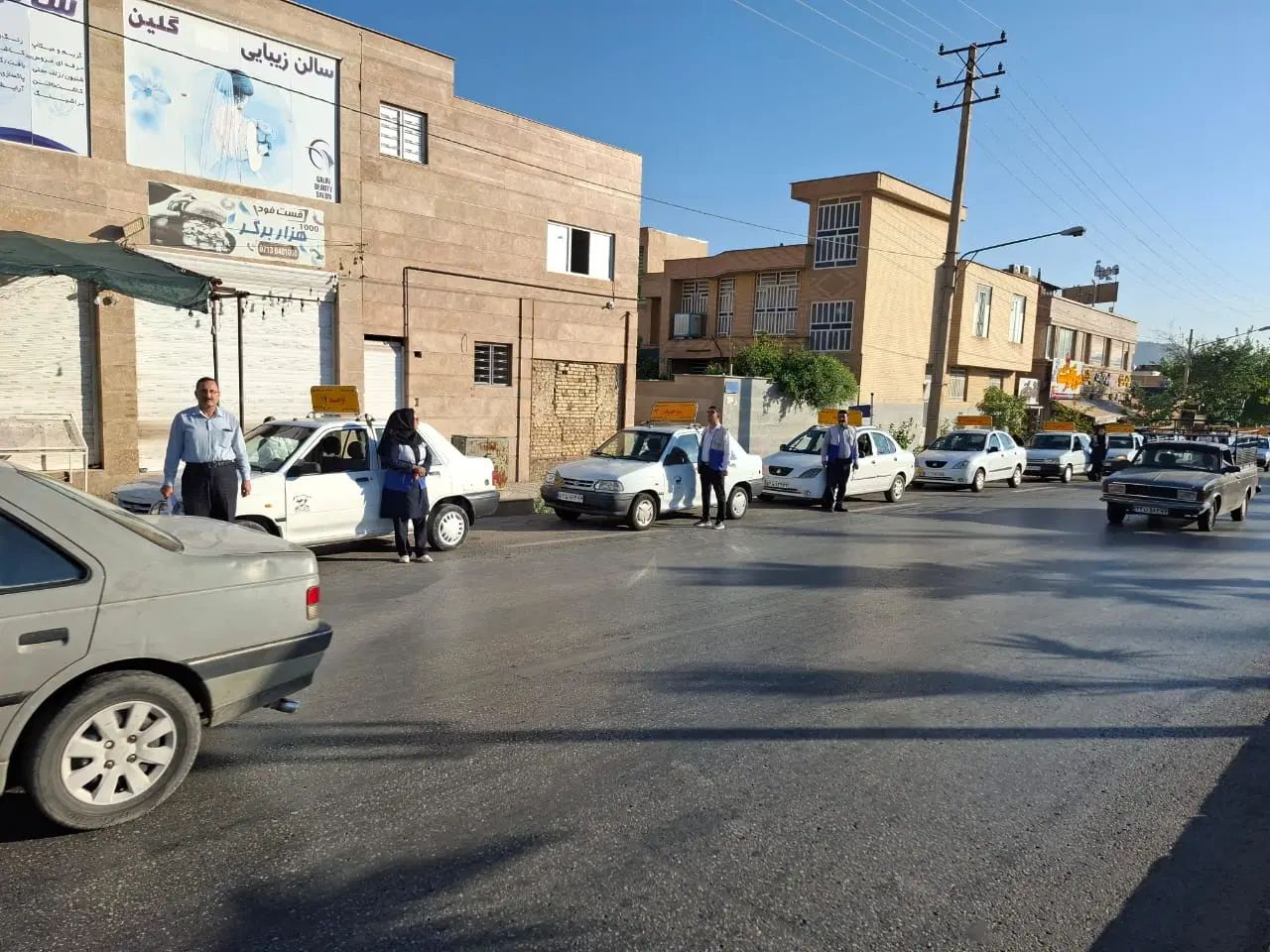 نیروی کار خانم جهت آموزشگاه رانندگی توحید|استخدام اداری و مدیریت|شیراز, شیخ روزبهان|دیوار