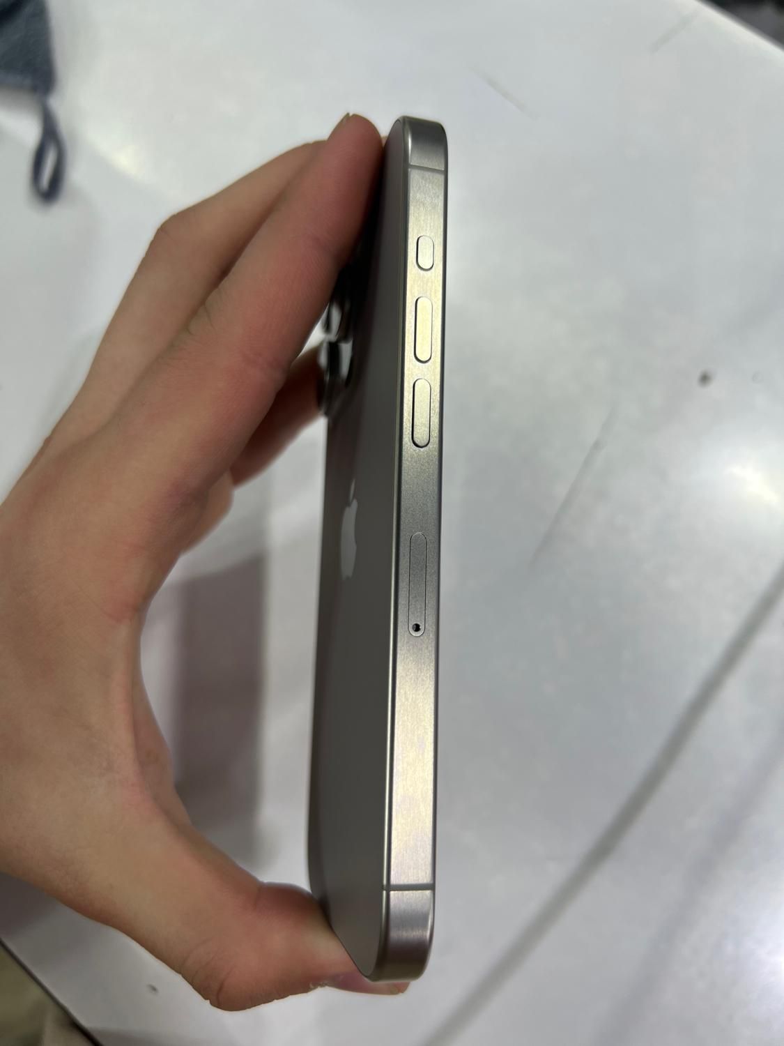 iPhone 15 Pro با حافظهٔ ۲۵۶ گیگابایت|موبایل|قم, عمار یاسر|دیوار