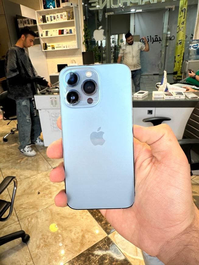 شرایطیiPhone 13 Pro 256|موبایل|تهران, اقدسیه|دیوار