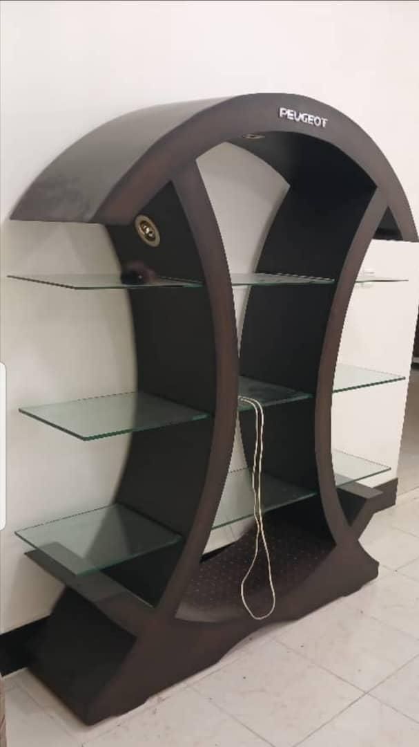 دکوری در حد نو|بوفه، ویترین، کنسول|شاهینشهر, خانه کارگر|دیوار