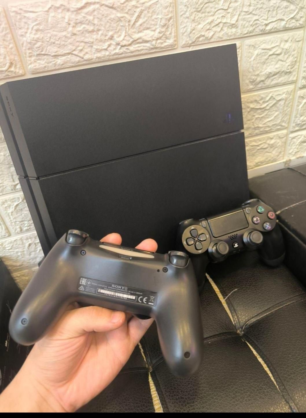 ps4 Fat 500  با اکانت یکساله پلاس ورژن انگلیس|کنسول، بازی ویدئویی و آنلاین|تهران, نارمک|دیوار