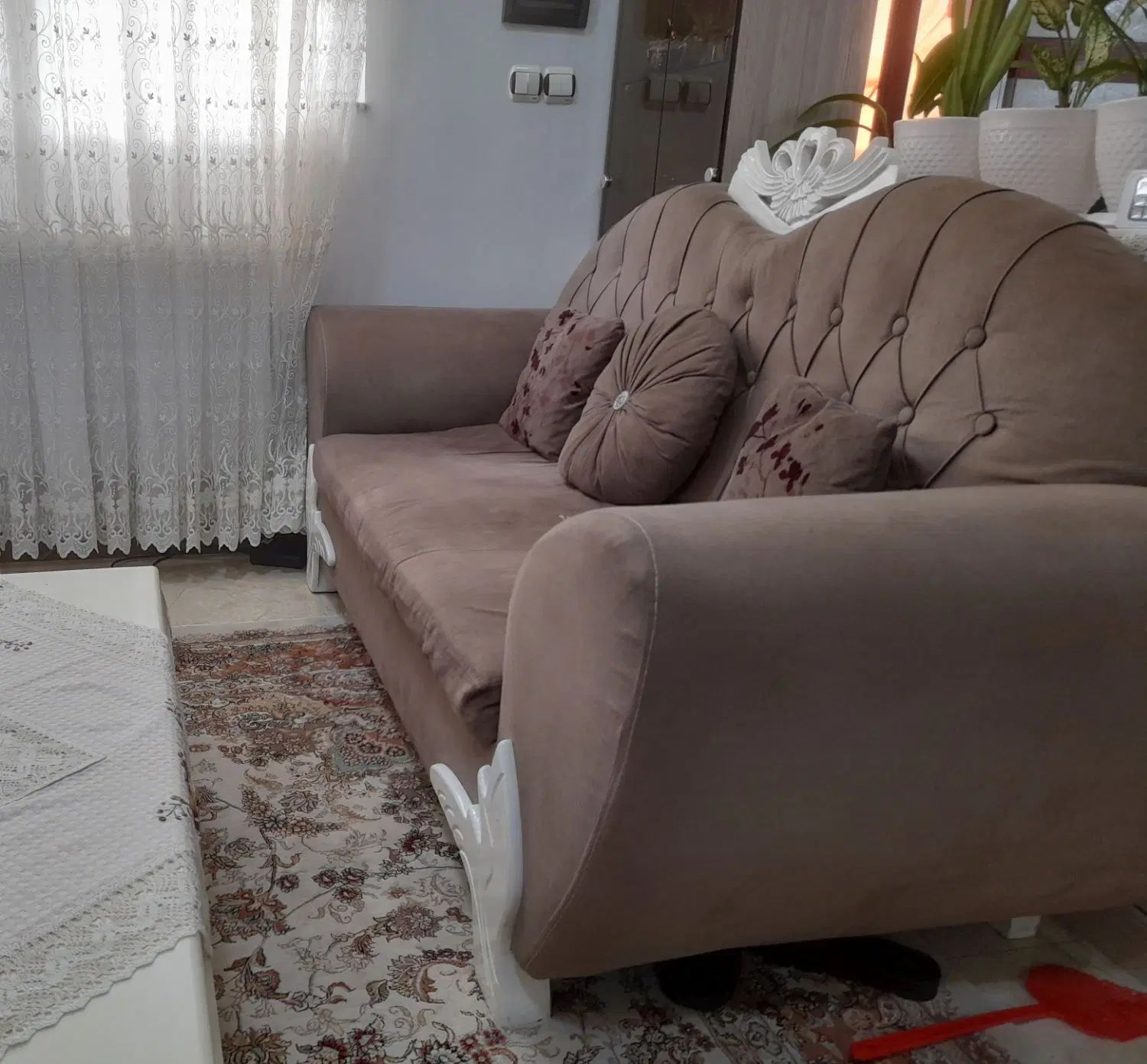 مبلمان ۷ نفره تمیز و سالم|مبلمان خانگی و میز عسلی|رشت, پل تالشان|دیوار