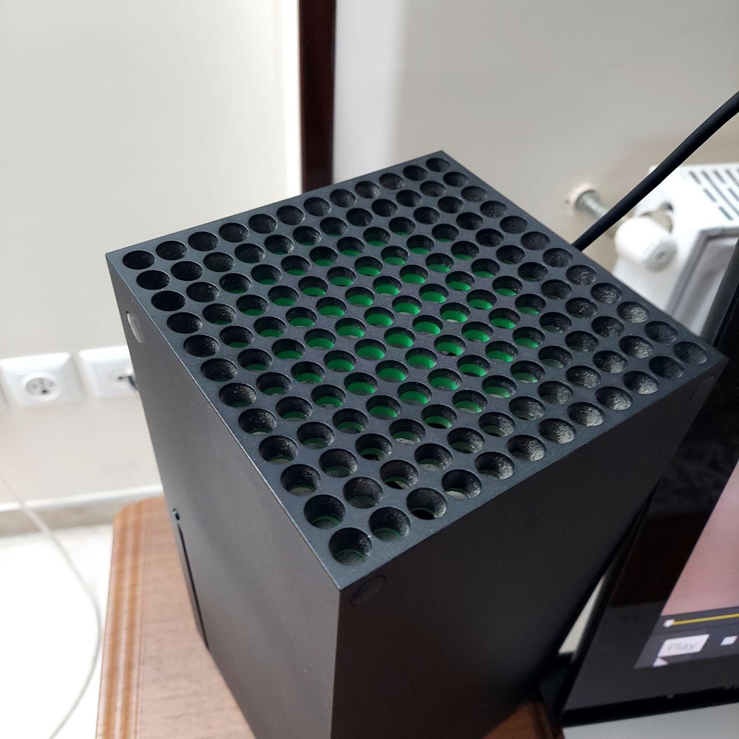 Xbox series X فوق تمیز فقط ۳ ماه کار کرده|کنسول، بازی ویدئویی و آنلاین|اصفهان, طاحونه|دیوار