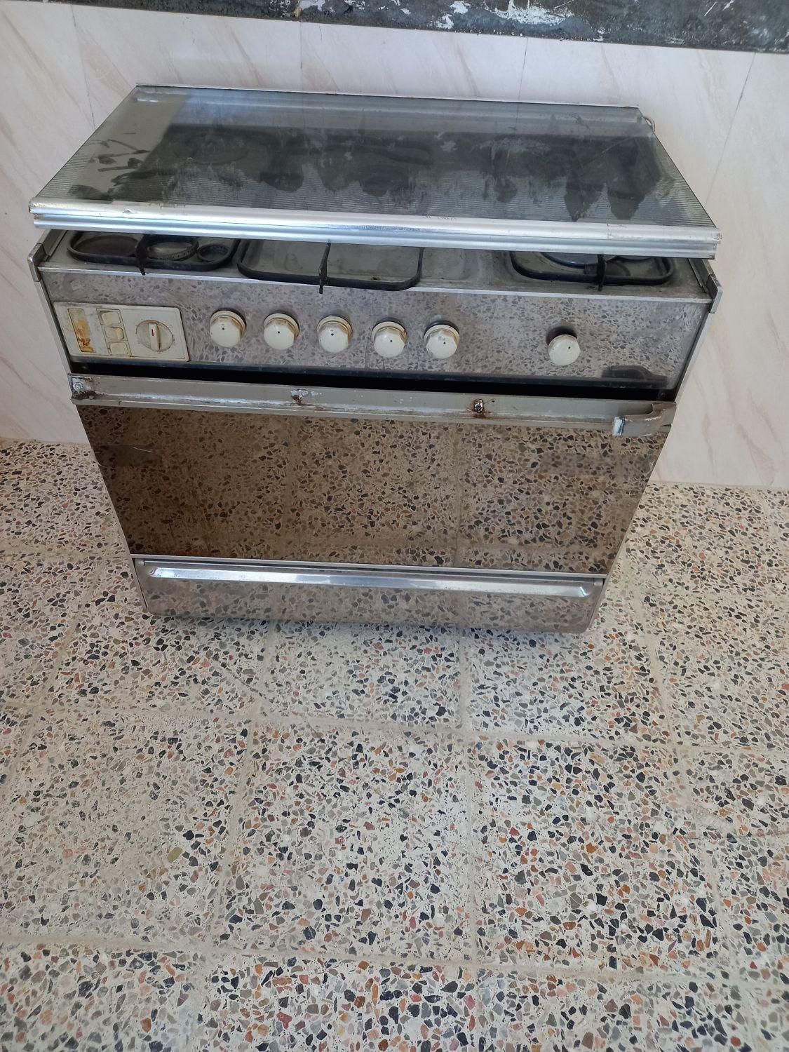 کارگر هستم برای اسباب کشی منزل|خدمات حمل و نقل|تویسرکان, |دیوار