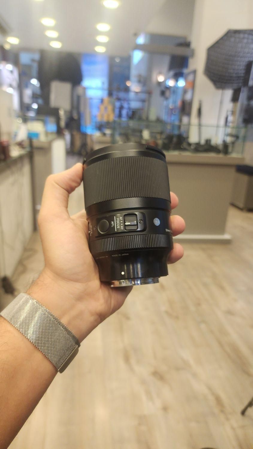 لنز سیگما مانت سونی Sigma 50mm F1.4 DG DN|دوربین عکاسی و فیلم‌برداری|تهران, فردوسی|دیوار