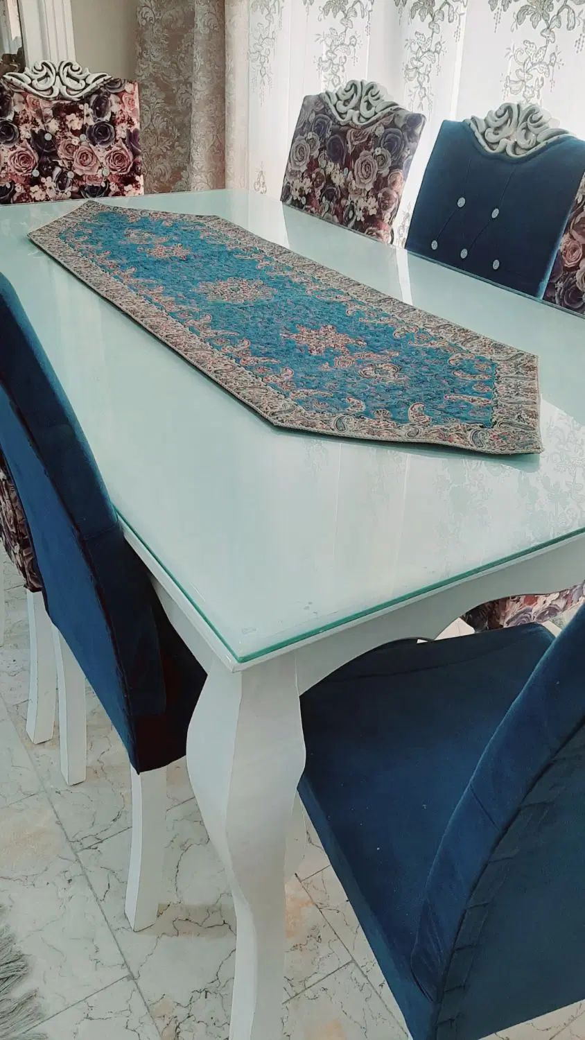 مبل راحتی نهارخوری ۸ نفره و بوفه بسیار تمیز و مرتب|مبلمان خانگی و میز عسلی|تهران, پرستار|دیوار