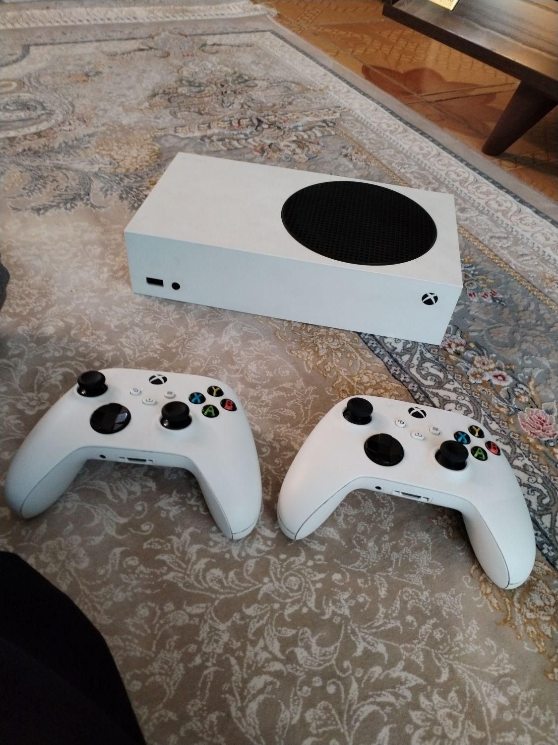 xbox series s|کنسول، بازی ویدئویی و آنلاین|تهران, دولت‌آباد|دیوار