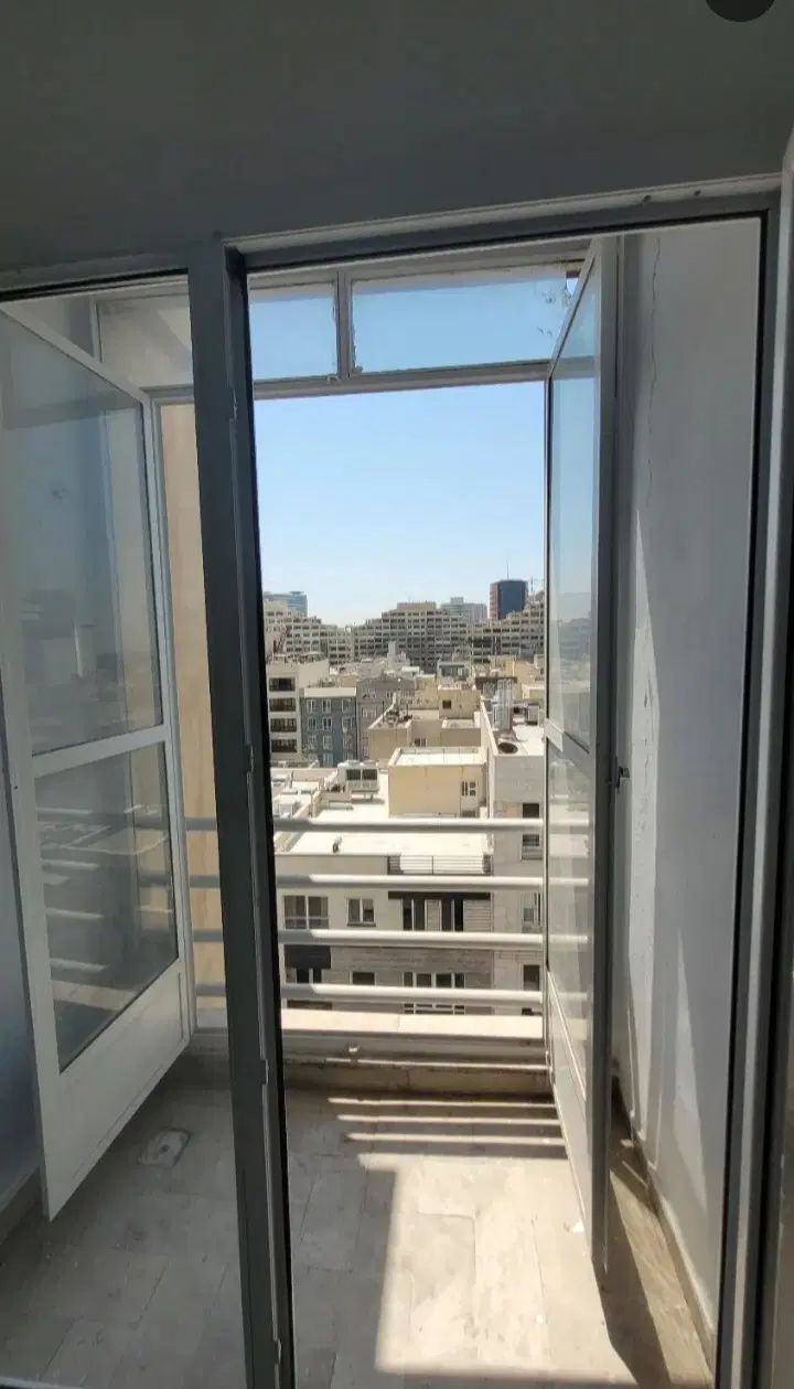 بر اصلی ملاصدرا -  ۸۵  متر  اداری  -  ۳   اتاق|اجارهٔ دفتر کار، اتاق اداری، مطب|تهران, ونک|دیوار