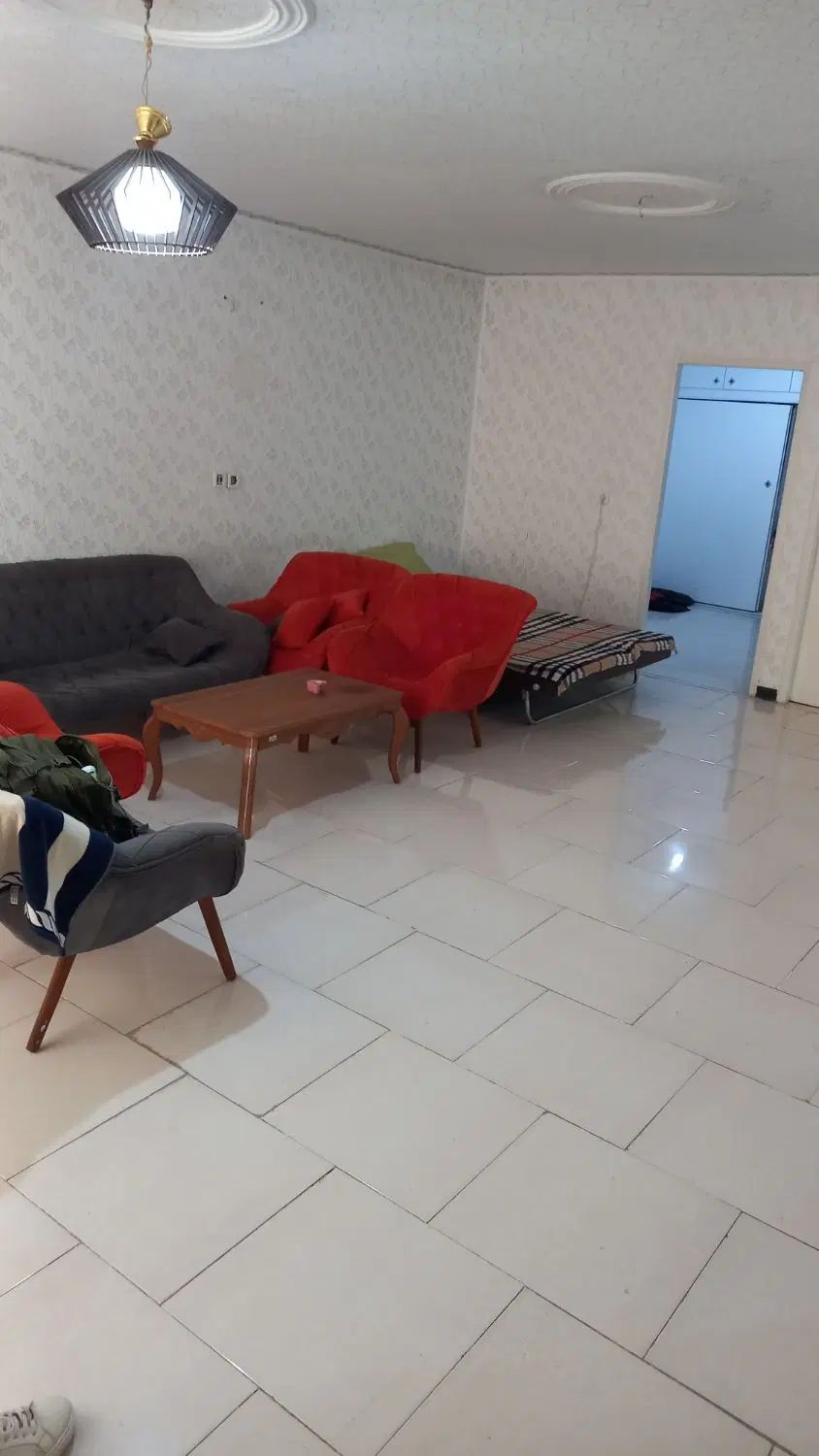 ۱۲۰ متر طبقه نیم بهر اصلی خیابان بهار|فروش آپارتمان|کرج, کرج نو|دیوار