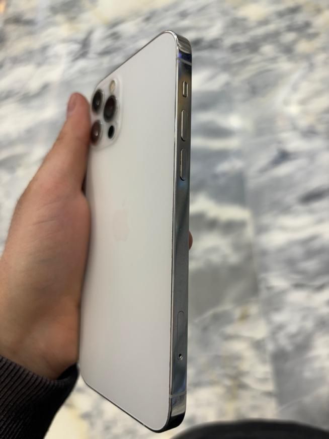 اپل iPhone 12 Pro با حافظهٔ ۲۵۶ گیگابایت|موبایل|تهران, صادقیه|دیوار