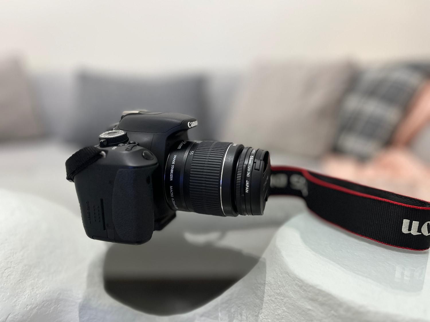 دوربین canon 600D بهمراه کیف و سه پایه|دوربین عکاسی و فیلم‌برداری|تهران, ولنجک|دیوار