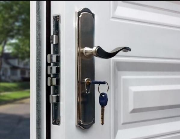 کلیدسازی کل مناطق/کددهی و ساخت کلید خودرو و منزل|خدمات پیشه و مهارت|اهواز, زیتون کارمندی|دیوار